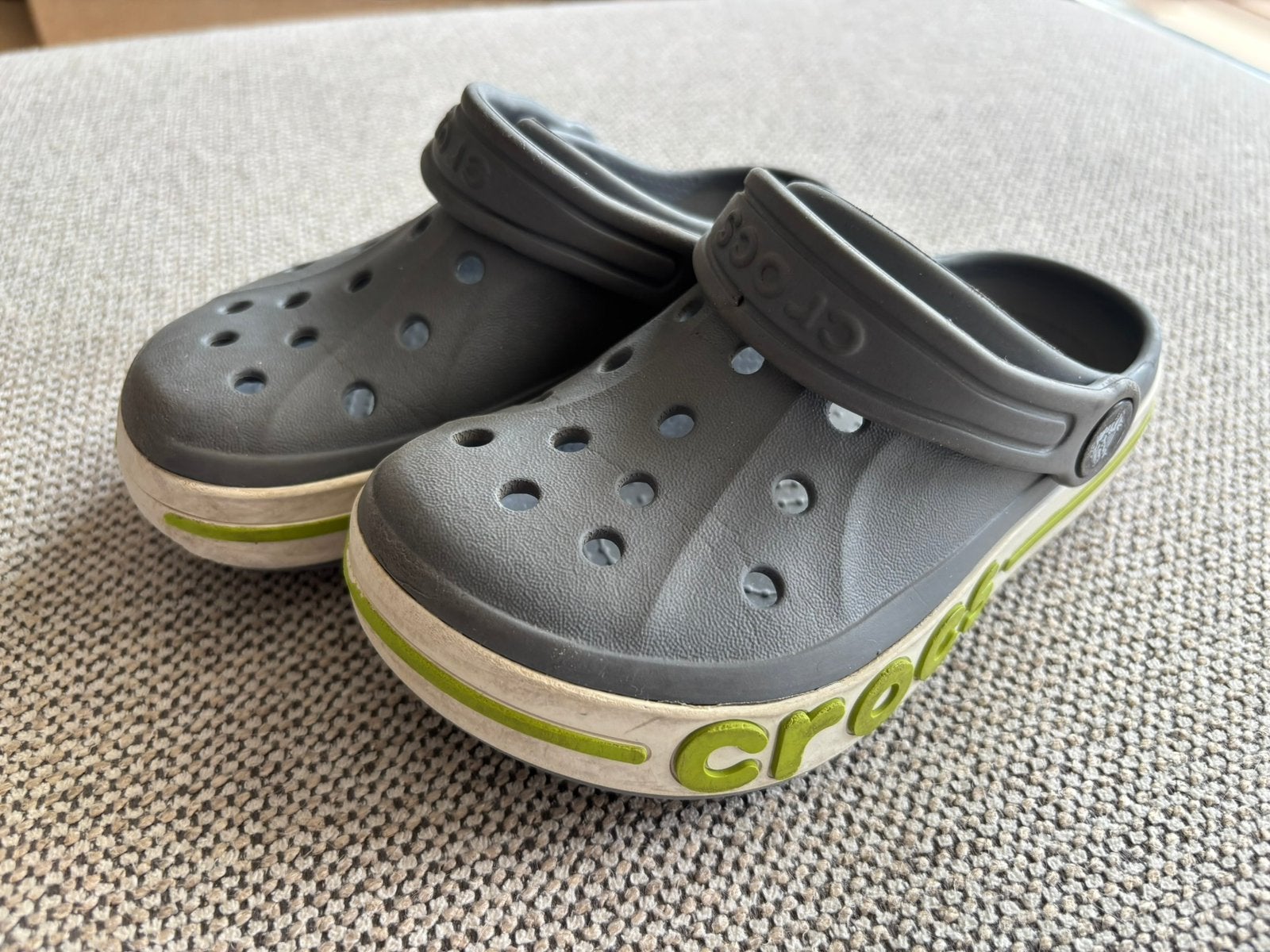 Crocs maat 27-28, Ophalen of Verzenden, Zo goed als nieuw, Jongetje of Meisje, Schoentjes