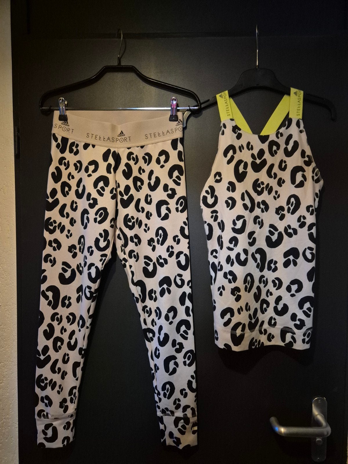 Adidas Stella McCartney Sport set ZGAN maat S, Kleding | Dames, Overige kleuren, Adidas Stella Sport, Ophalen of Verzenden, Maat 36 (S)