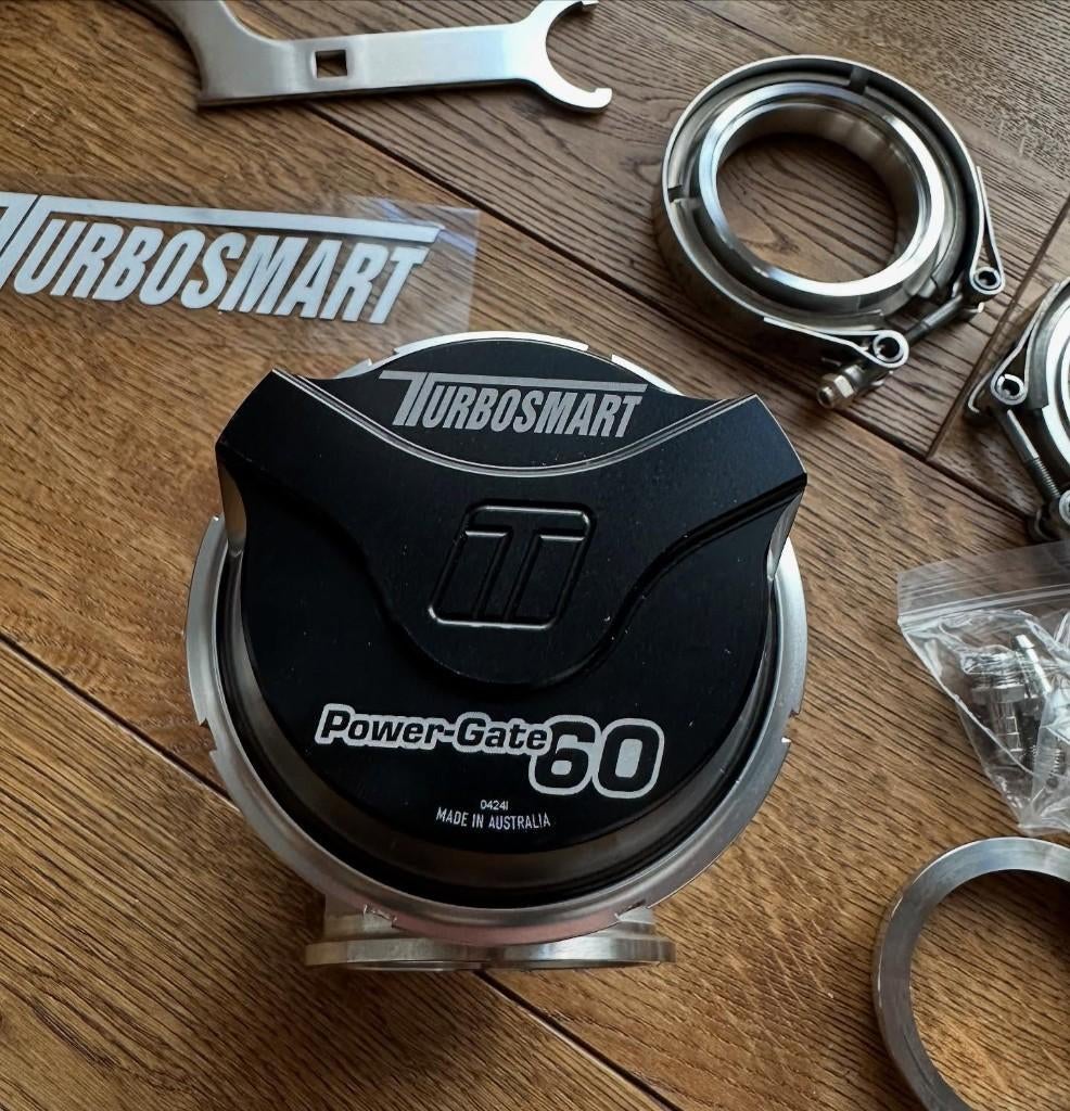 Turbosmart Gen-V PowerGate60 14psi External wastegate black, Auto diversen, Tuning en Styling, Ophalen of Verzenden