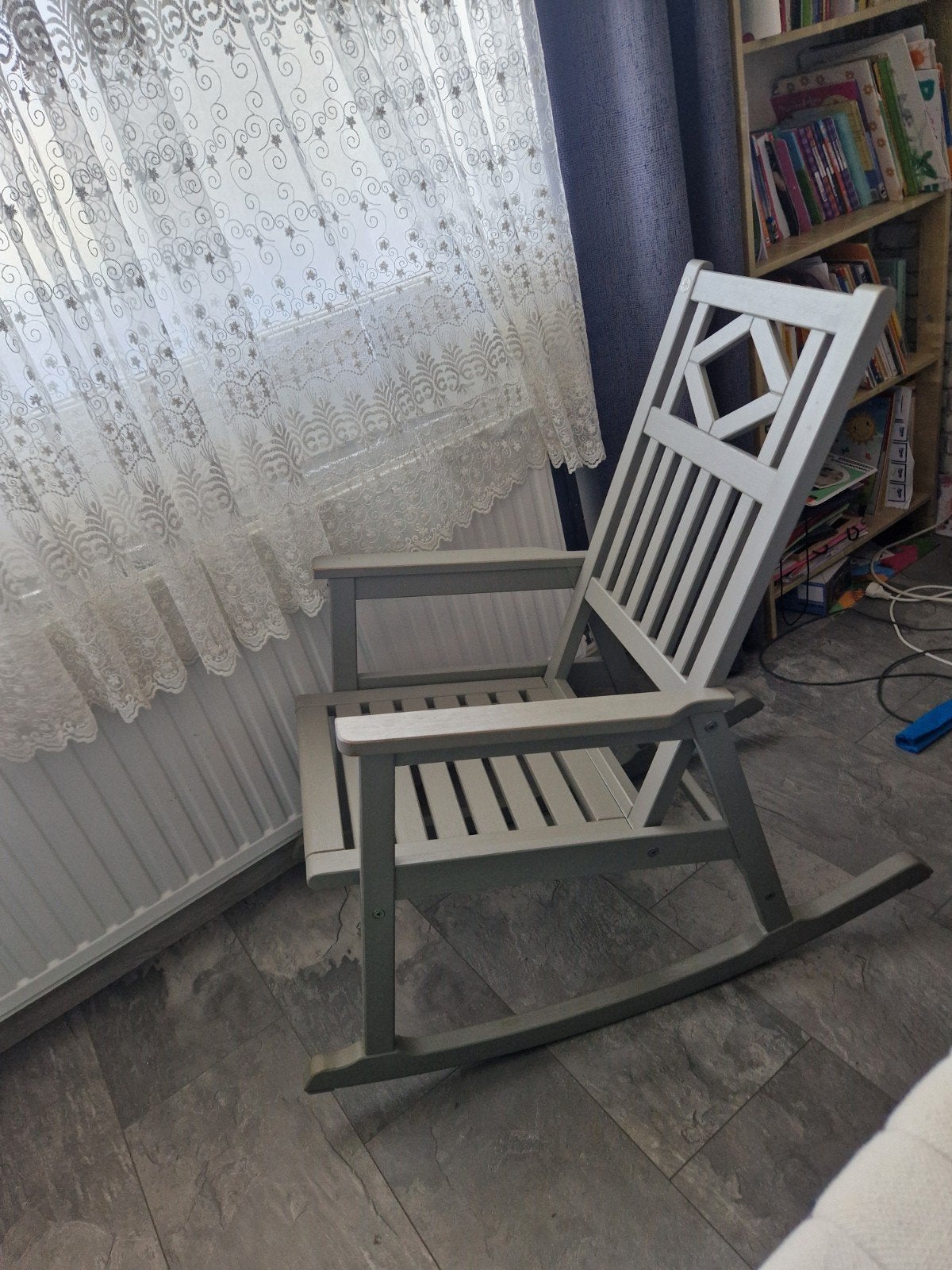 Grijze houten schommelstoel, Huis en Inrichting, Stoelen, Ophalen, Gebruikt, Klassiek, Landelijk, Hout