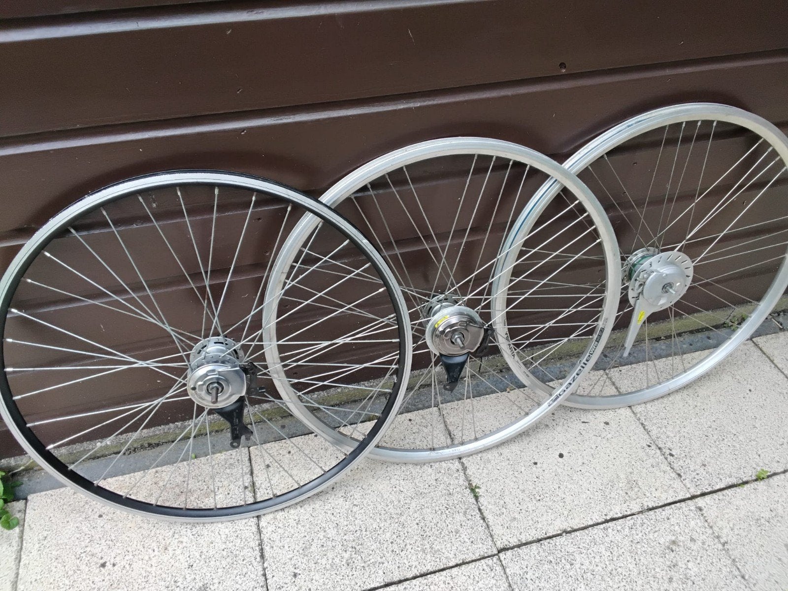 4 x 28 inch fietswiel met 3 versnellingen, Fietsen en Brommers, Fietsonderdelen, Ophalen