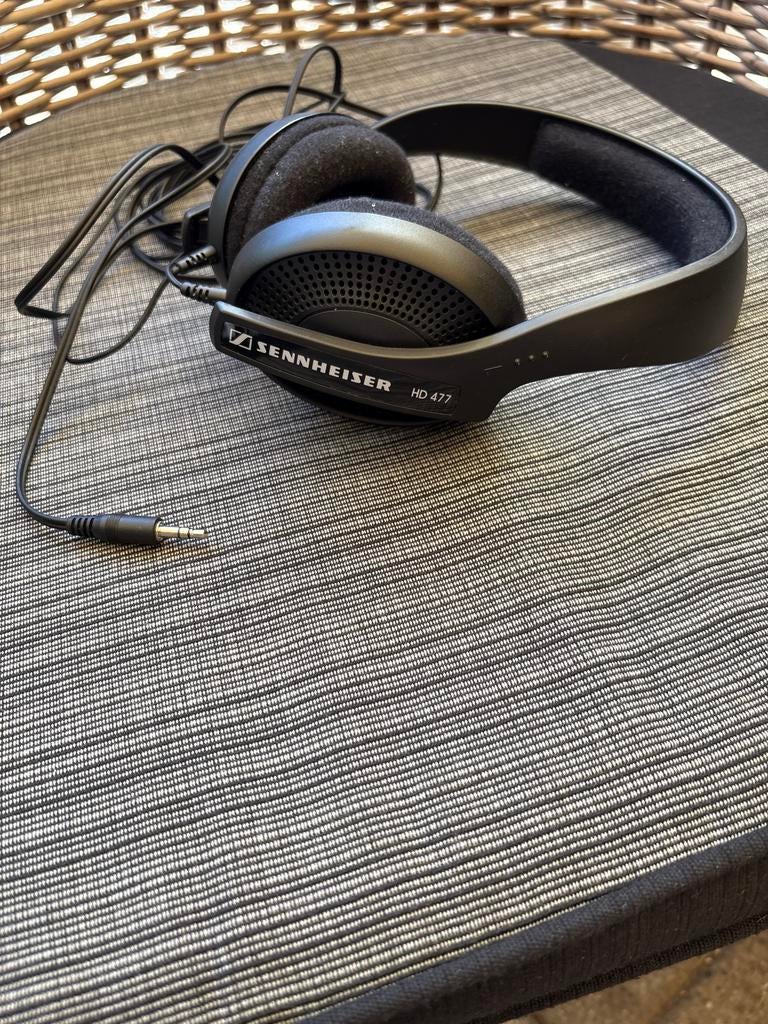 Sennheiser HD 477 Over-ear Koptelefoon - Gebruikt, Ophalen of Verzenden, Gebruikt, Over oor (circumaural), Sennheiser