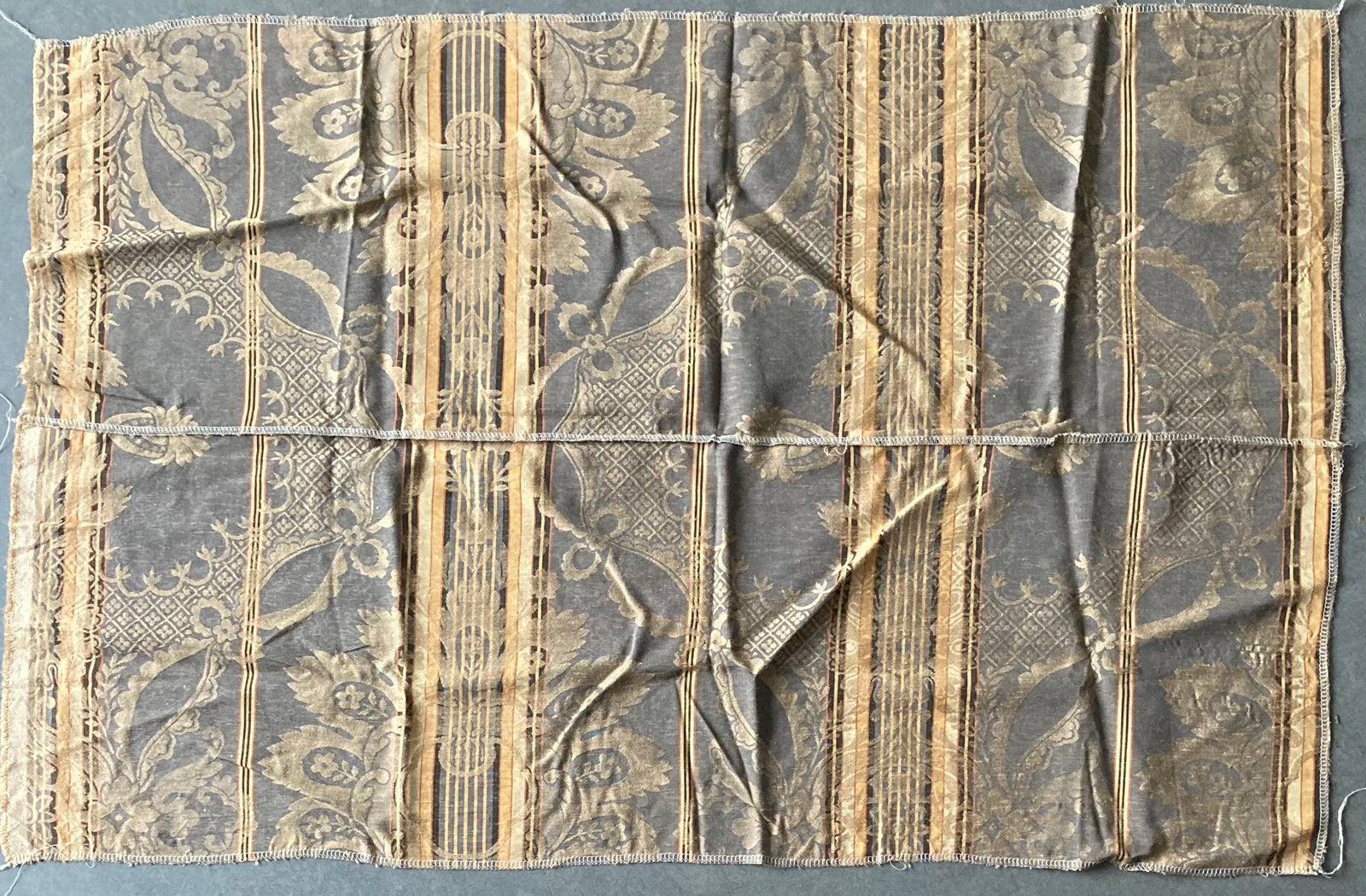 Antieke damast coupon, Ophalen of Verzenden