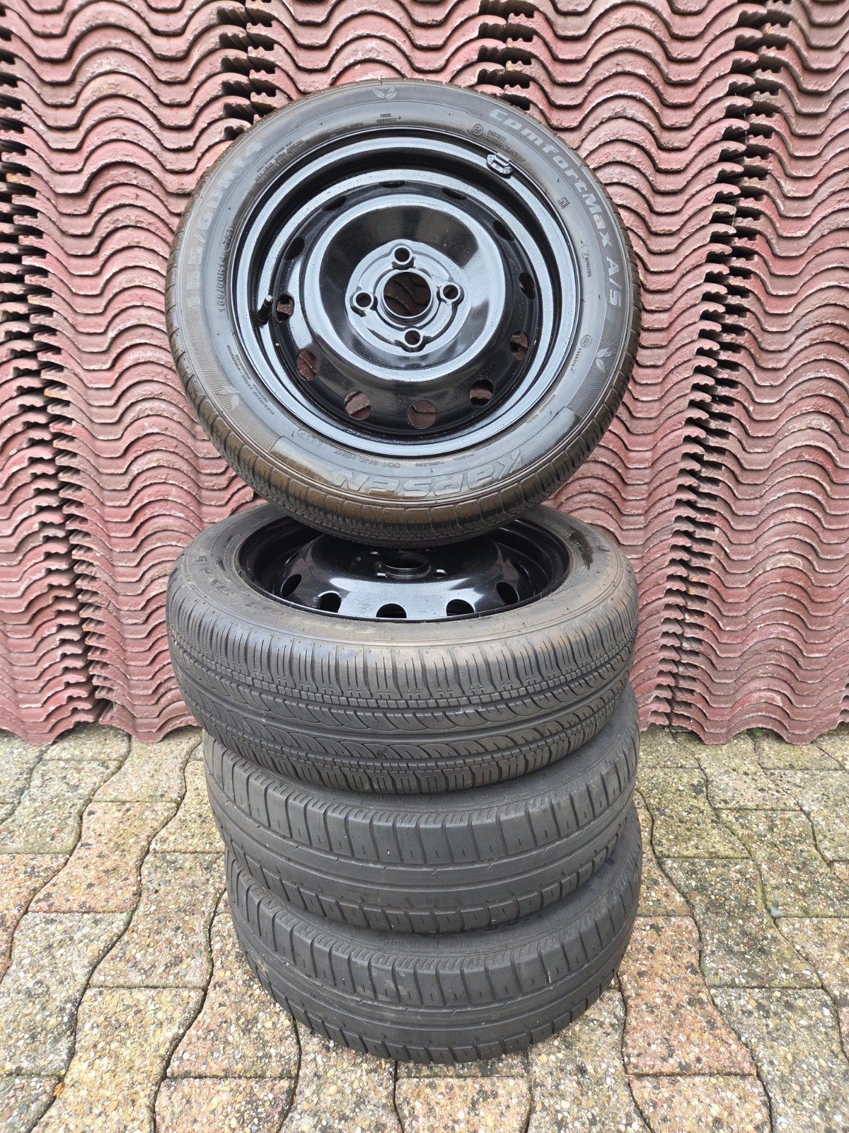 Wieldoppen/banden voor Kia Picanto of Hyundai I10, Auto diversen, Wieldoppen, Ophalen, Gebruikt