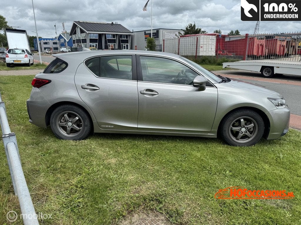 Lexus CT 200h HYBRIDE NAVI/CAMERA, Auto's, Lexus, 1345 kg, 136 pk, Gebruikt, Euro 6