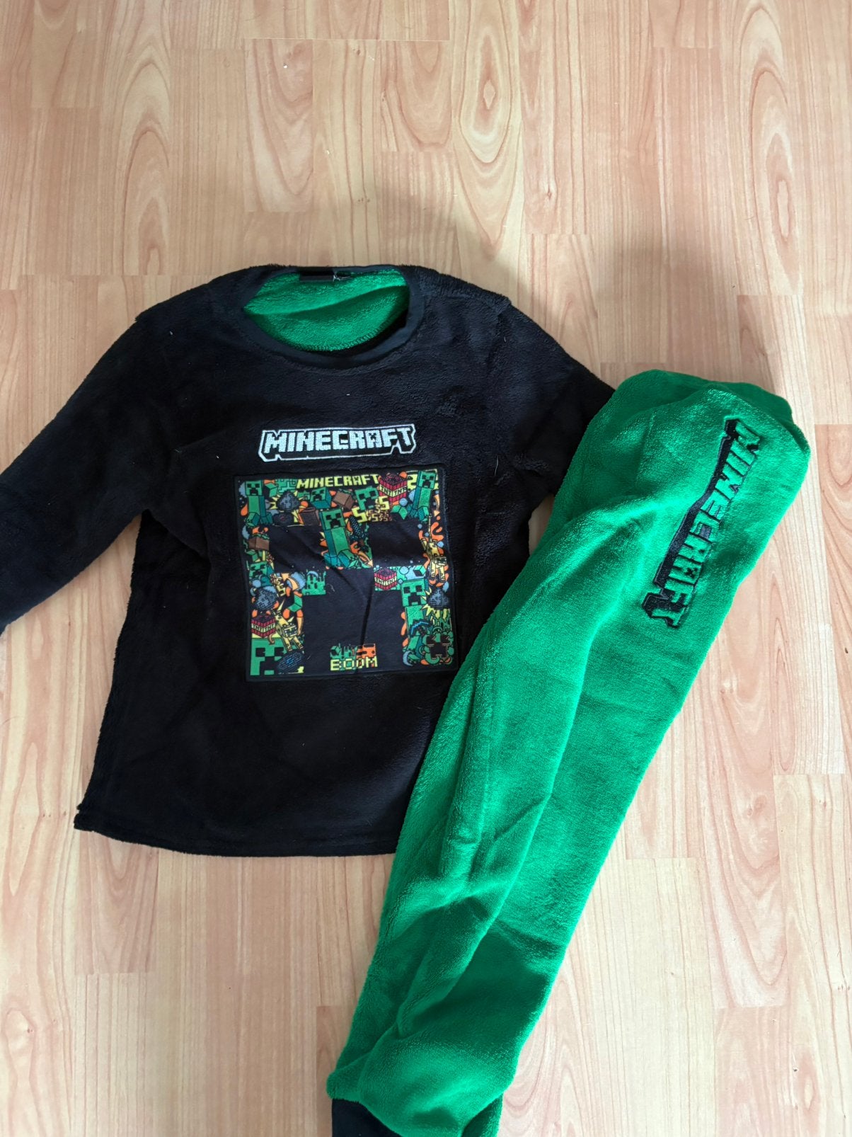 Minecraft teddy pyjama maat 134, Ophalen of Verzenden, Zo goed als nieuw, Jongen, Nacht- of Onderkleding