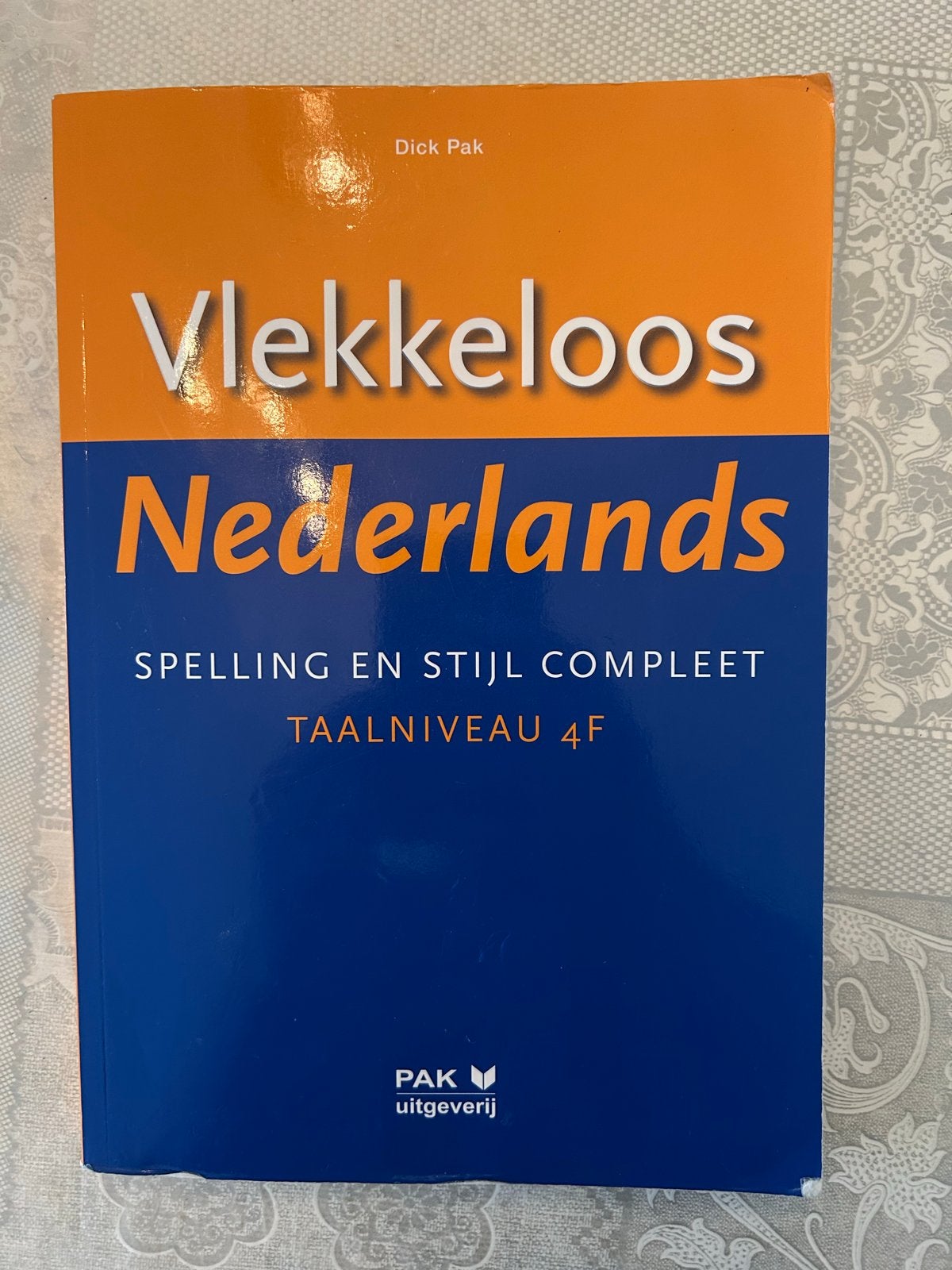 Vlekkeloos Nederlands: Spelling en Stijl Compleet, Ophalen of Verzenden, Alpha, Zo goed als nieuw, HBO