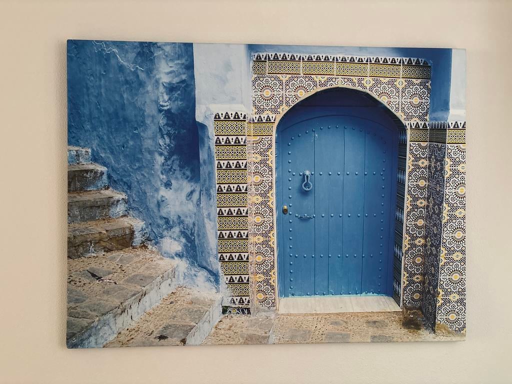 Canvas Chefchaouen Deur - Marokkaanse Stadspoort, Nieuw, Ophalen of Verzenden, Print, 75 tot 100 cm