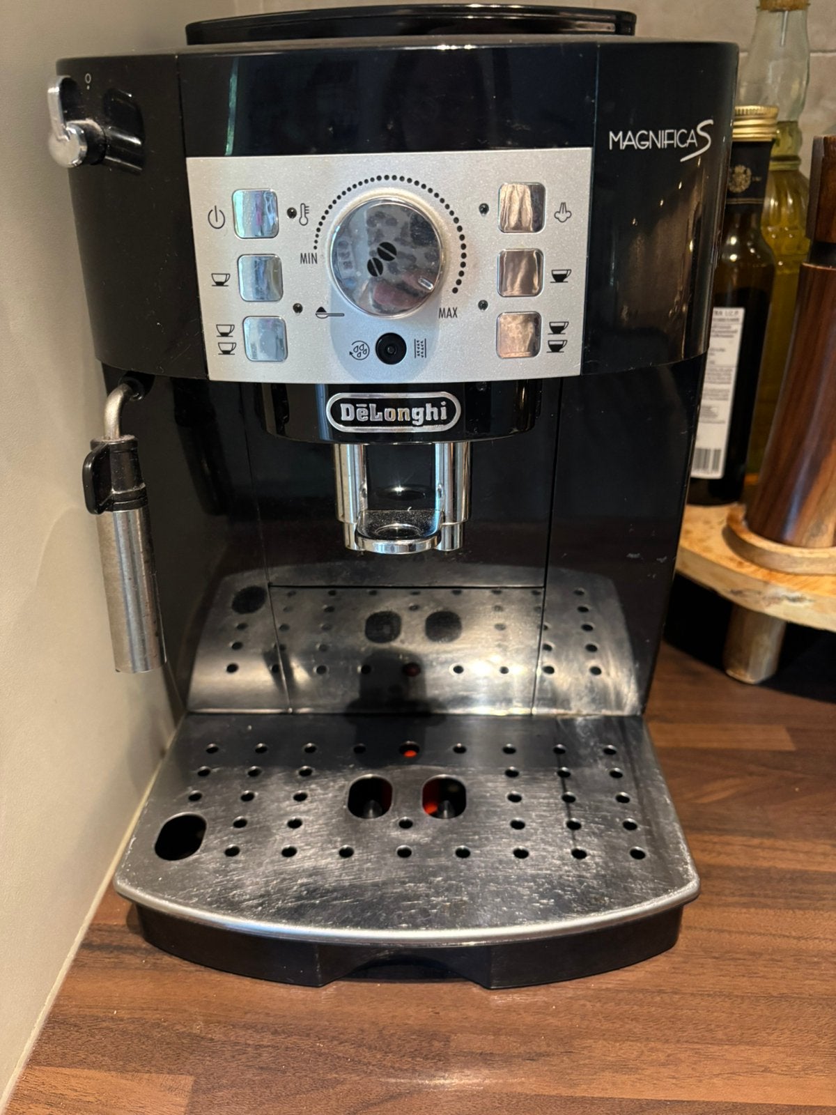 Koffiemachine DeLonghi Magnifica S, Ophalen, Gebruikt, Koffiemachine, Koffiebonen