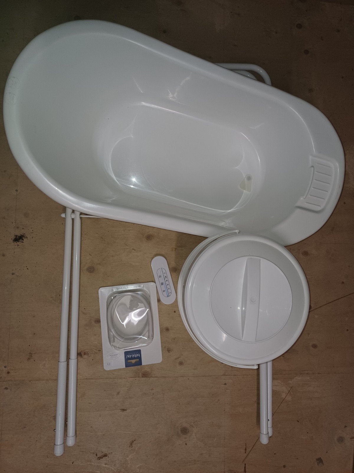 Complete baby badset met standaard en luieremmer, Ophalen, Gebruikt, Badje, Bébé-jou