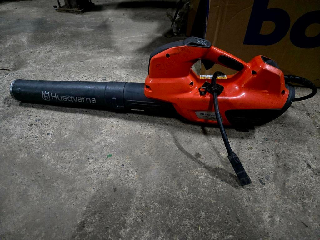 Husqvarna 536 LiBX Bladblazer | 536libx handgedragen, Tuin en Terras, Bladblazers, Gebruikt, Ophalen of Verzenden, Husqvarna 536libx