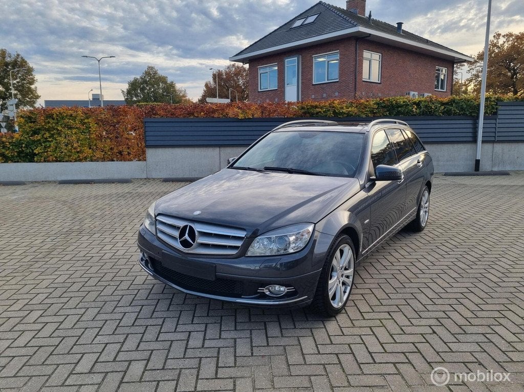 Mercedes W204 C250 CGI Station Avantgarde (panoramadak), Automaat, Achterwielaandrijving, Zwart, Leder