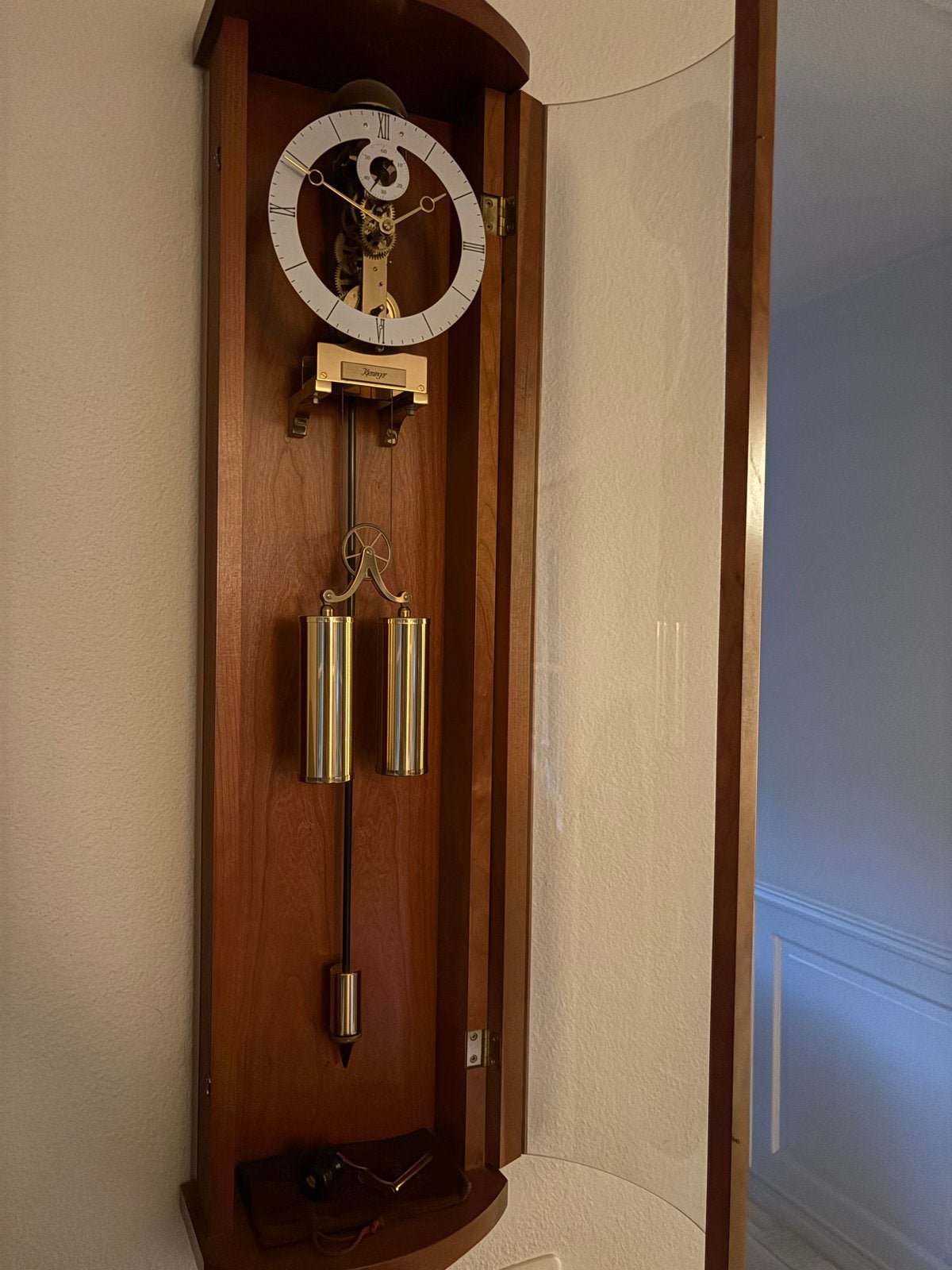 Elegante Kieninger wandklok met gewichten, Ophalen, Wandklok