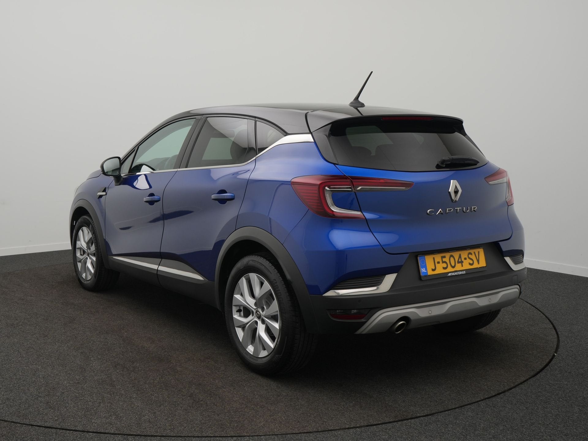 Renault Captur TCe 100 Intens - Occasion Lease vanaf €539, Voorwielaandrijving, 12 maanden, 101 pk, Gebruikt