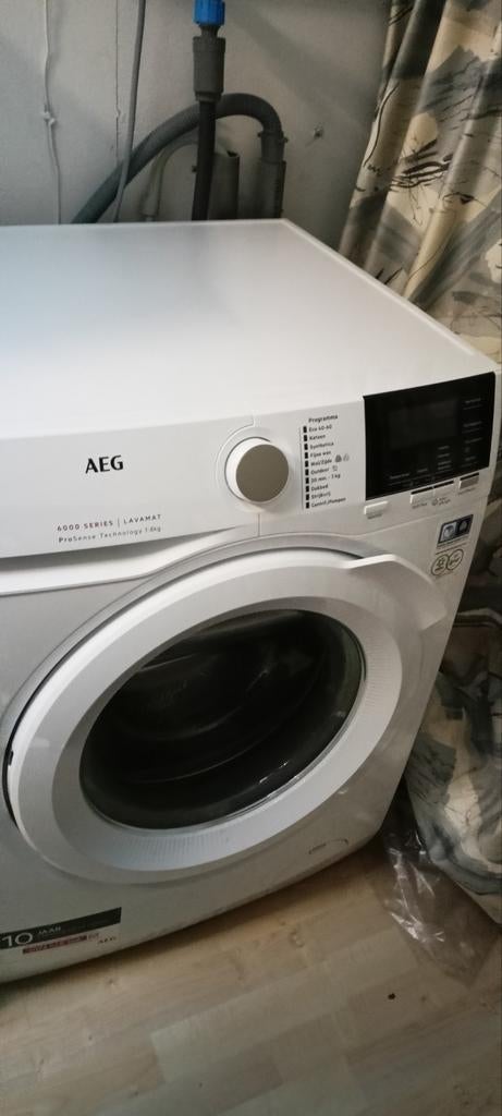 AEG 6000 SERIES LAVAMAT wasmachine, Witgoed en Apparatuur, Wasmachines, 6 tot 8 kg, Ophalen of Verzenden, 1200 tot 1600 toeren
