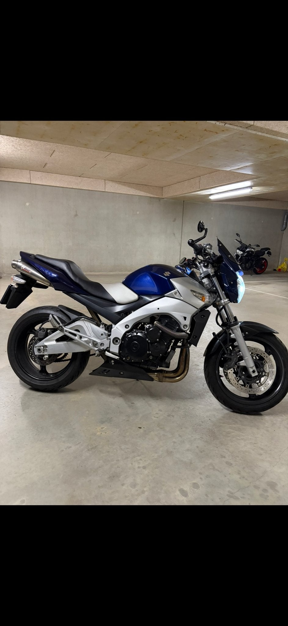 Suzuki GSR 600 Naked Bike - Sportieve en betrouwbare motor, Motoren, Ophalen, Gebruikt