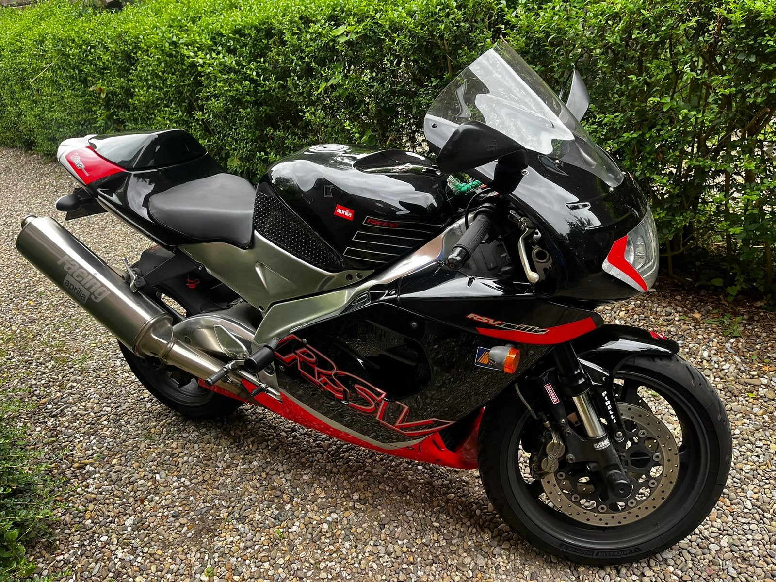 Aprilia RSV mille (ME) 2000, Motoren, Handvatverwarming, 2 cilinders, Motorrijbewijs A, Gebruikt