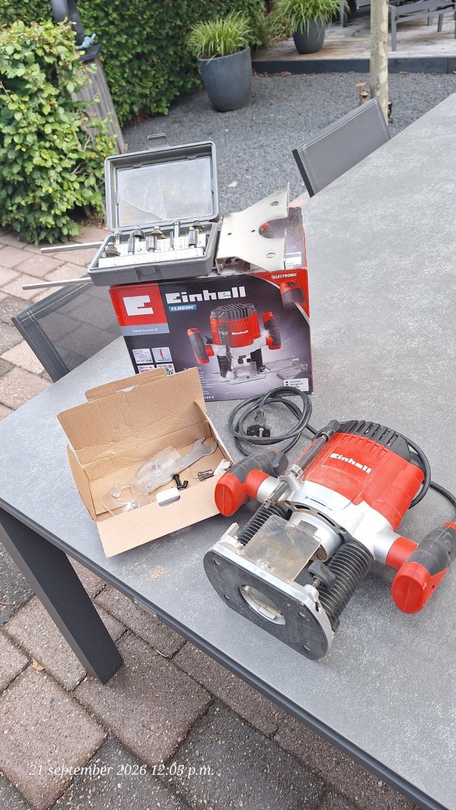 Bovenfrees, Ophalen, Gebruikt, 600 tot 1200 watt, Einhell