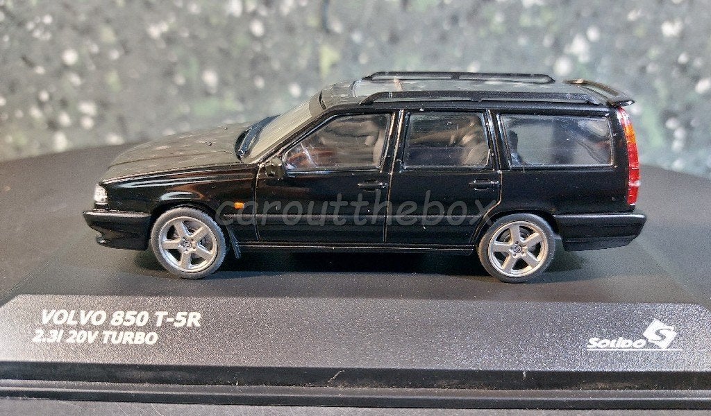 Volvo 850 T-5R zwart 1/43 Solido, Hobby en Vrije tijd, Verzenden, Nieuw, Auto, Solido