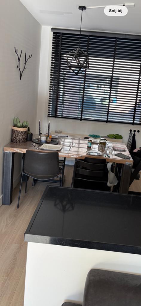 Eettafel 100 x 160 cm, Ophalen, 50 tot 100 cm, Zo goed als nieuw, 150 tot 200 cm