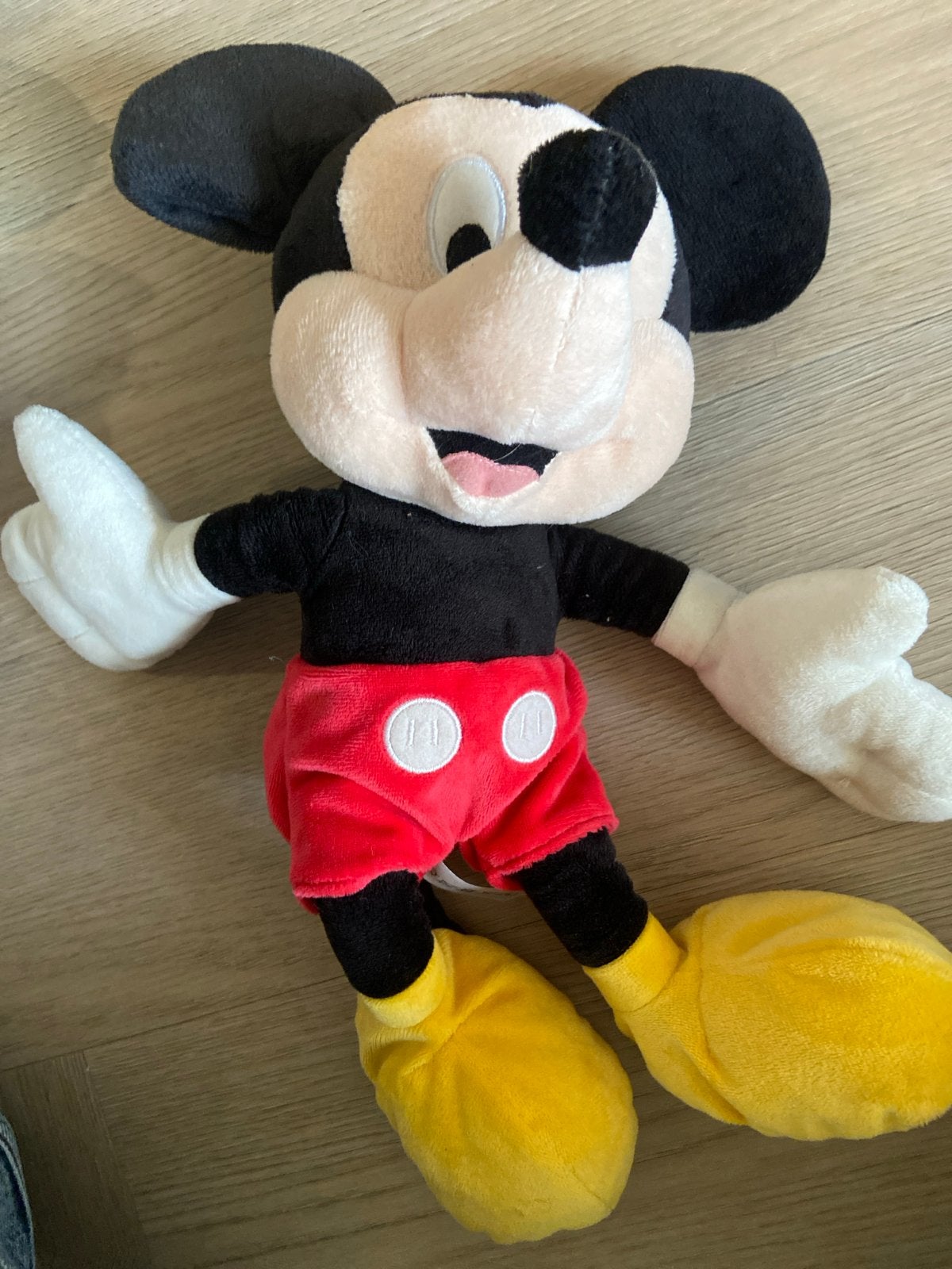 Mickey Mouse knuffel -Zo goed als nieuw Origineel van Disney, Disney, Overige typen, Ophalen of Verzenden, Zo goed als nieuw