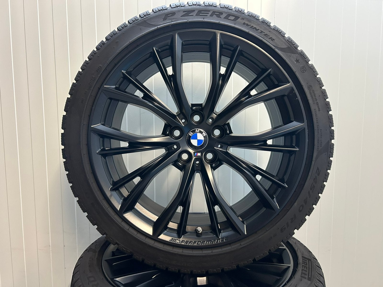 Originele BMW G30 G31 5 serie 19 inch 786M Pirelli winter, Banden en Velgen, Winterbanden, Personenwagen, **