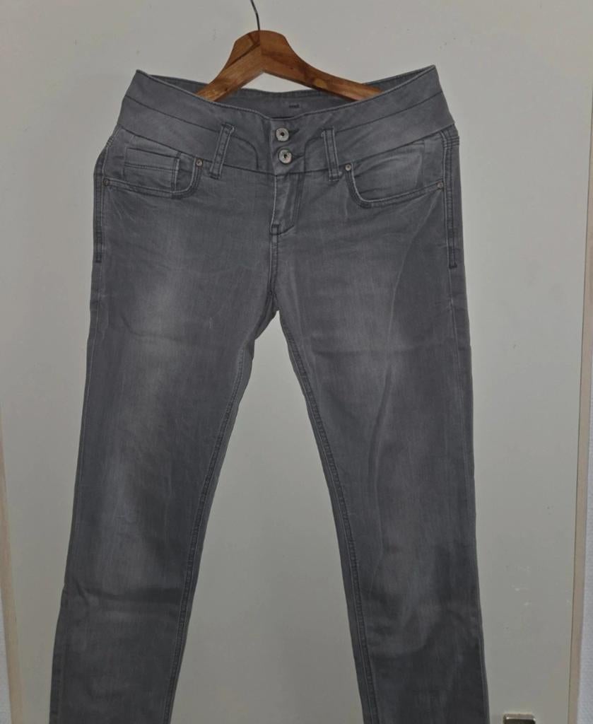 LTB grijze jeans W28 L32, Ophalen of Verzenden, LTB, W28 - W29 (confectie 36), Grijs
