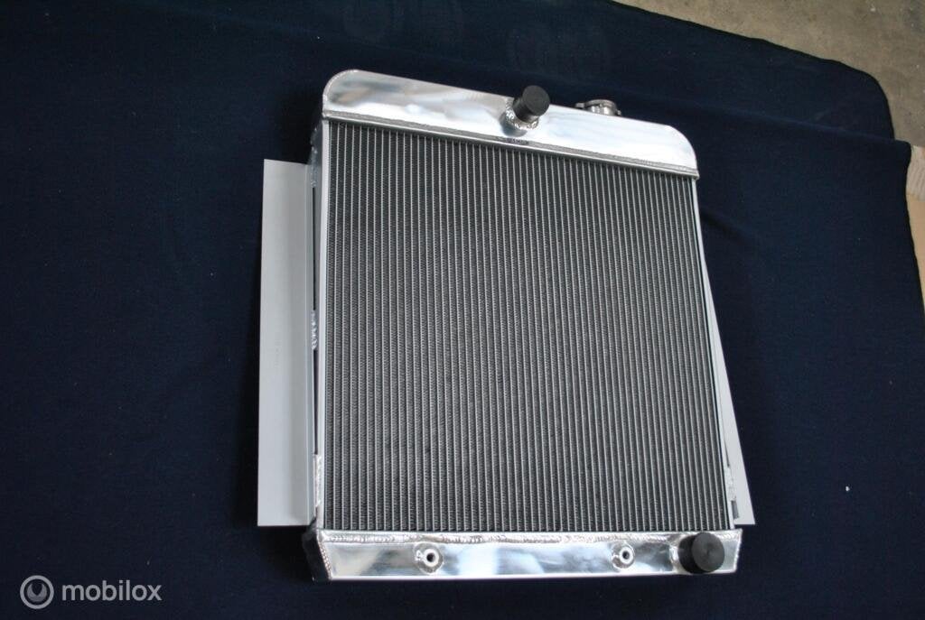 Radiateur CHEVY PICK UP TRUCK V8 1955-1959 56 57 58, Nieuw, Ophalen of Verzenden