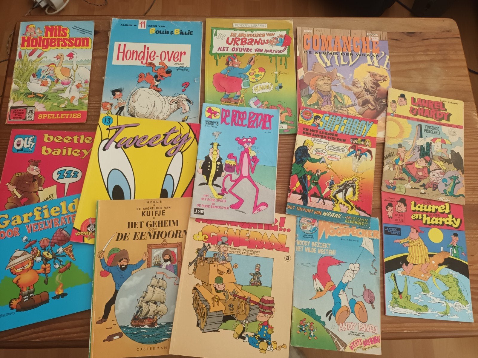 Diverse stripboeken : Kuifje, Garfield, Urbanus en m, Ophalen of Verzenden