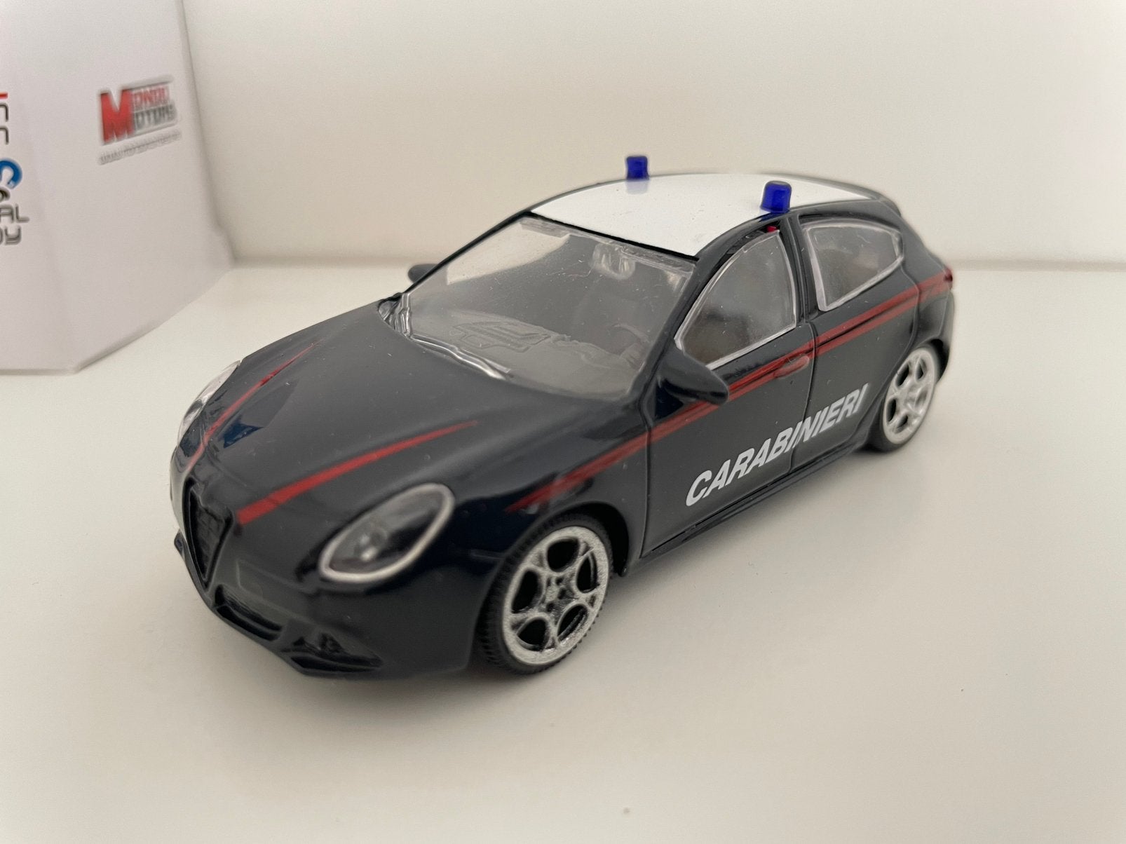 Alfa Romeo Giulietta Carabinieri, Ophalen of Verzenden, Zo goed als nieuw, Auto, Overige merken
