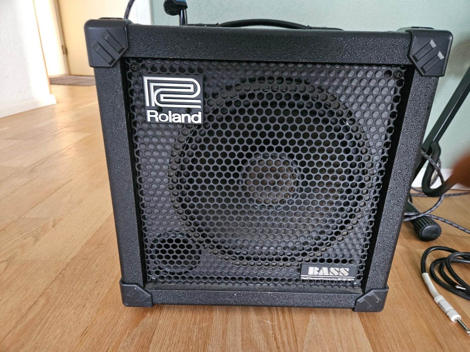 Roland Cube-30 Bass Versterker, Ophalen, Gebruikt, Basgitaar, Minder dan 50 watt