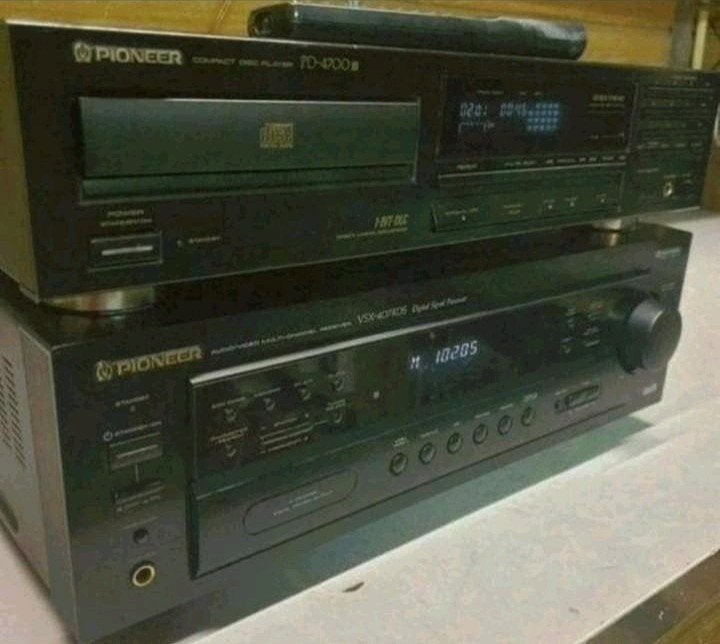 Pioneer stereo set receiver vsx-407rds +cd speler pd-4700, Ophalen of Verzenden, Cd-speler, Pioneer