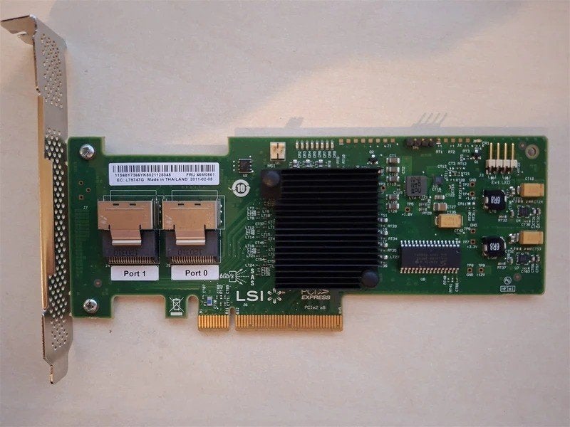 IBM ServeRAID M1015 SAS HBA 9220-8i + 2x SFF-8087 kabel, Intern, Gebruikt, SAS, Server