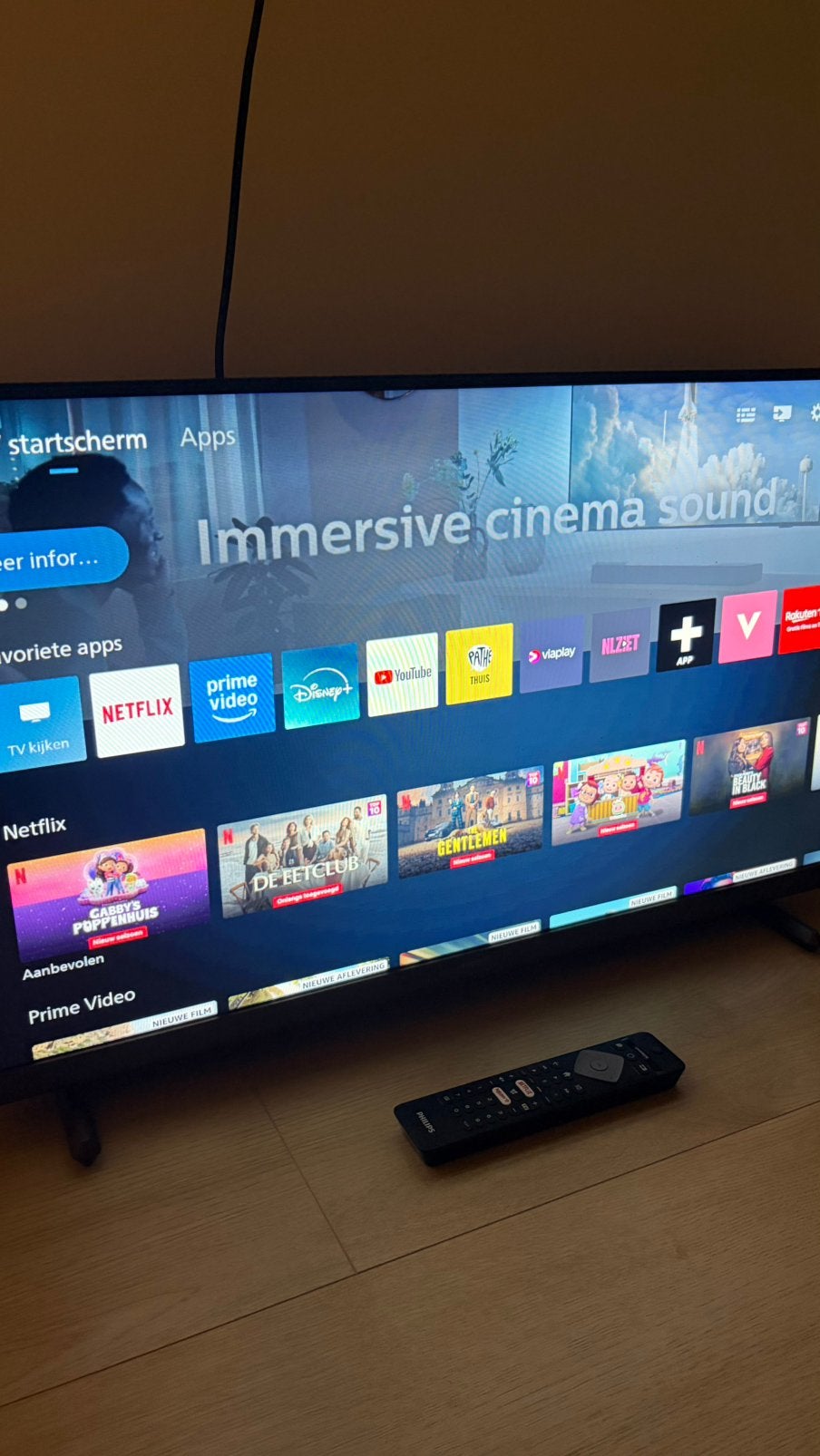 Philips 32PHS6808/12 smart tv, Philips, LED, 50 Hz, Zo goed als nieuw