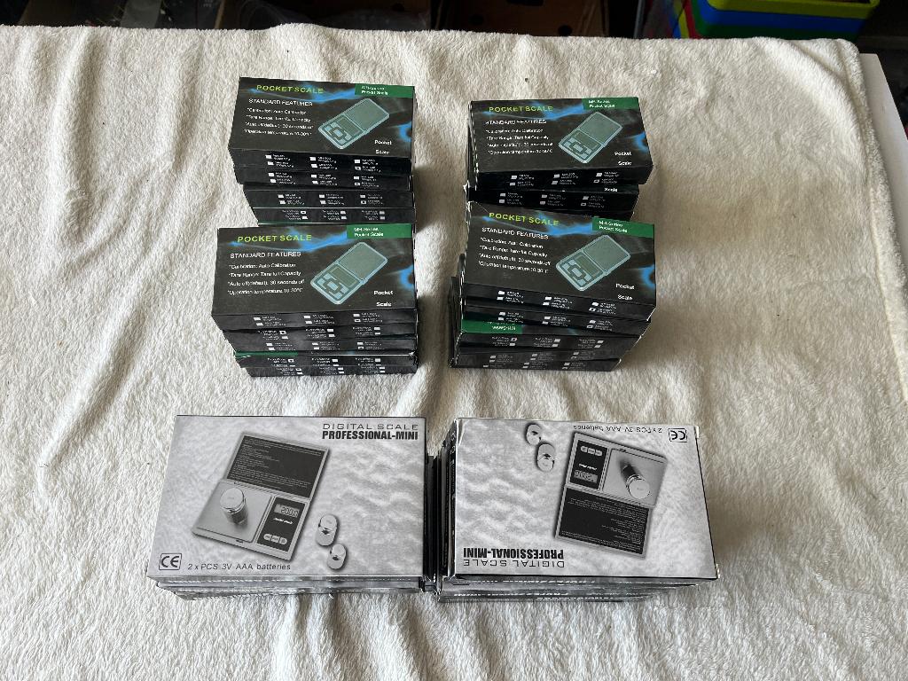 adv 919 / NIEUW mixset 28 digitale weegschaaltjes, Ophalen of Verzenden, Nieuw, Overige typen