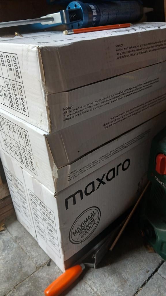 Nieuwe tegels 4 dozen Maxaro 25x40cm, Ophalen, Nieuw, Minder dan 5 m², 20 tot 40 cm