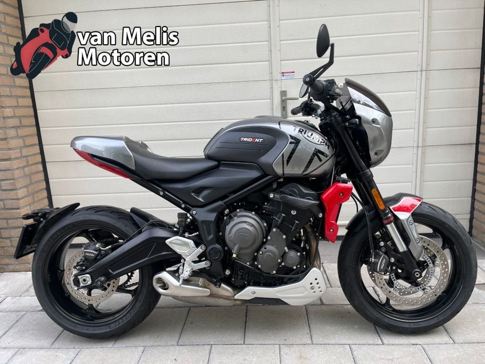TRIUMPH TRIDENT 900 (bj 2024), Motoren, Motorrijbewijs A, Sport, Meer dan 35 kW, Onbekend