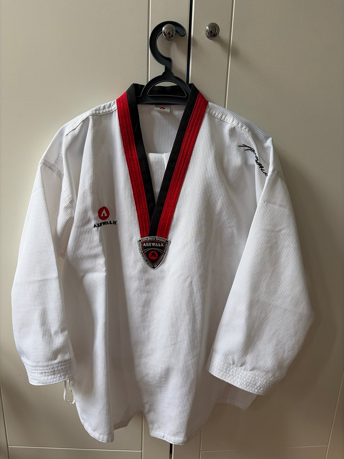 Airwalk Taekwondo Pak - maat 150, Taekwondo, Maat XS of kleiner, Vechtsportpak, Ophalen of Verzenden