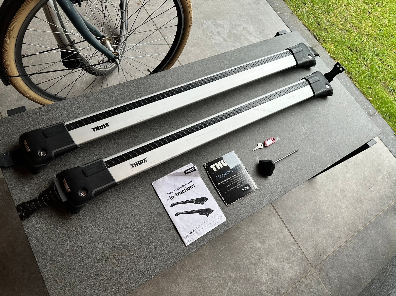 Thule wingbar edge 9585, Auto diversen, Dakdragers, Ophalen, Zo goed als nieuw