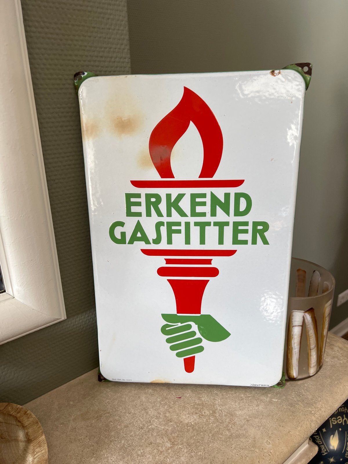 Groot emaille reclamebord 'Erkend Gasfitter' - Langcat Bussu, Antiek en Kunst, Antiek | Emaille, Ophalen