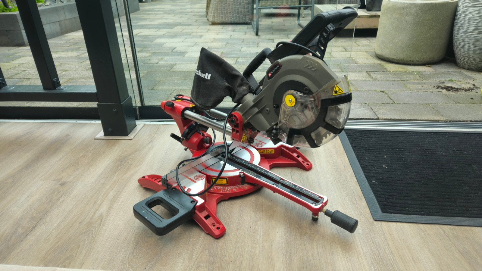 EINHELL Afkort-/verstekzaag, Doe-het-zelf en Verbouw, Ophalen, 70 mm of meer, Zo goed als nieuw, Afkortzaag