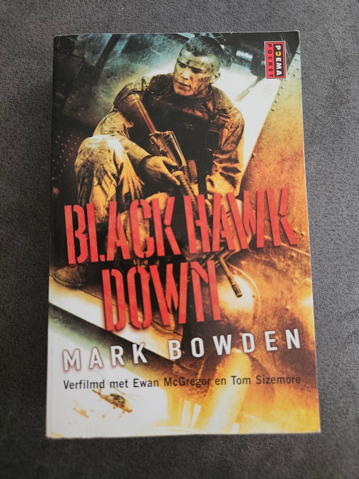 Black Hawk Down - Mark Bowden (Poema Pocket), Boeken, Thrillers, Ophalen of Verzenden, Gelezen, Mark Bowden, Nederland
