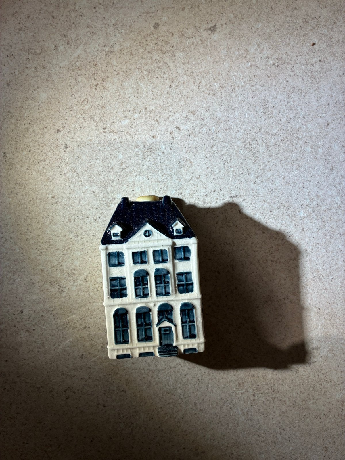 KLM huisje 48 BOLS Amsterdam, Ophalen of Verzenden, Zo goed als nieuw, 41 t/m 60, Gevuld