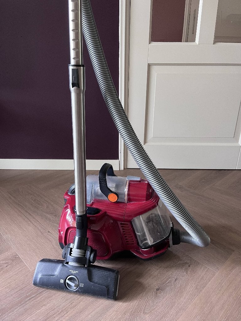 Stofzuiger zonder zak: AEG LX7-2-ANIM, Ophalen, Gebruikt, Geschikt voor harde vloeren, Reservoir
