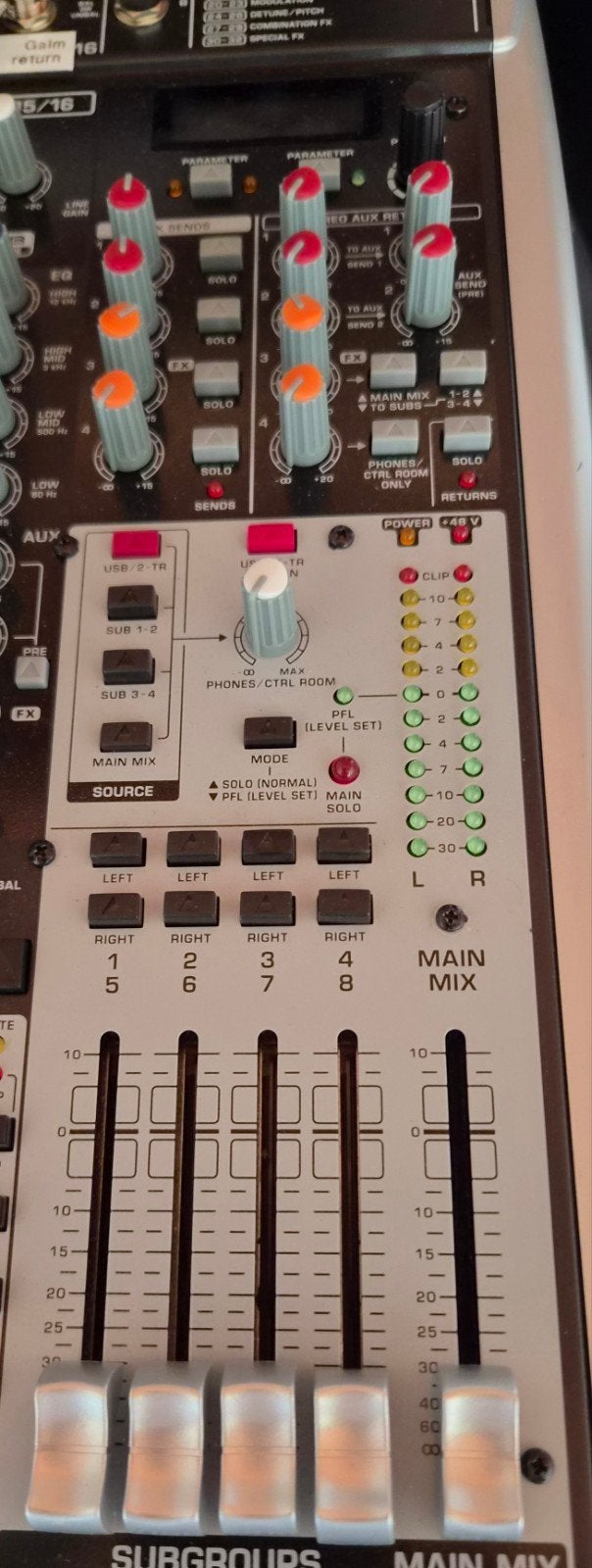 mengtafel QH2442 Behringer 16 kanaal, Ophalen, Zo goed als nieuw, 10 tot 20 kanalen