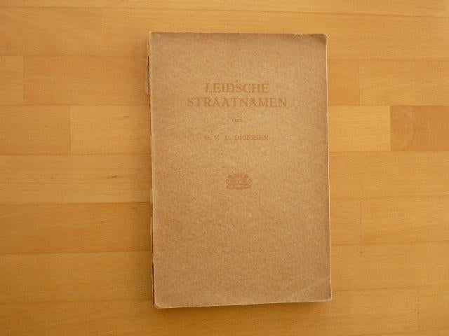 Leidsche straatnamen Ir. G.L. Driessen, Ophalen of Verzenden, Gelezen