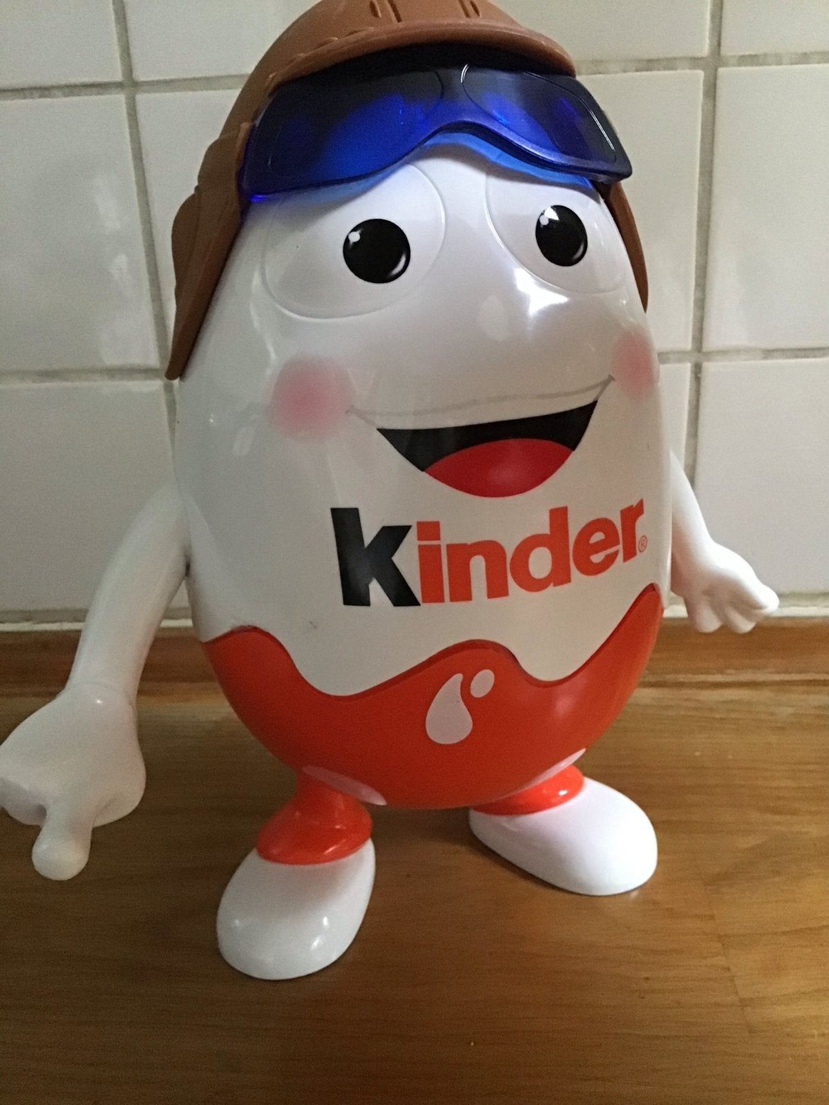Grote Kinder Surprise Mascotte met Vliegerhelm, Ophalen of Verzenden, Gebruikt, Jongen of Meisje