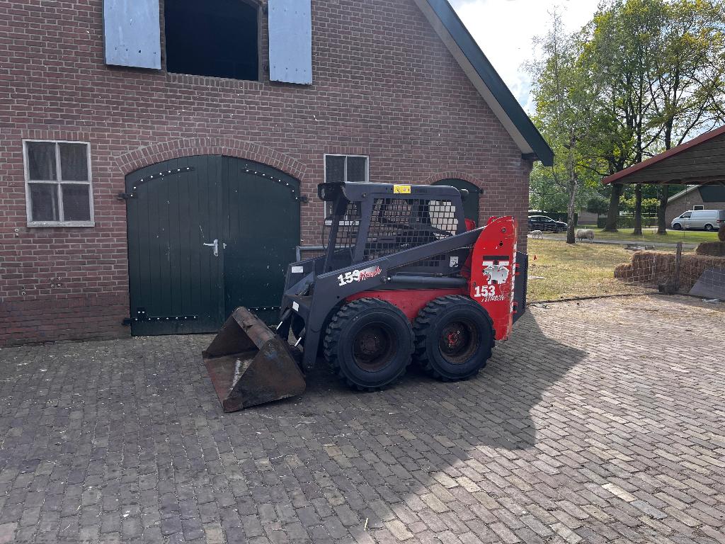 Thomas t153s, schranklader met bak, Zakelijke goederen, Ophalen, Wiellader of Shovel