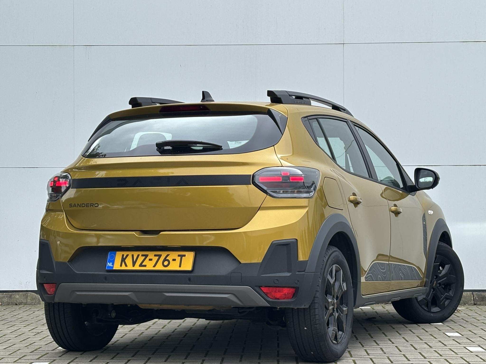 Dacia Sandero Stepway 1.2 Eco-G 120 extreme | Schuif/Kantel-, Auto's, Stof, Gebruikt, Euro 6, 1199 cc