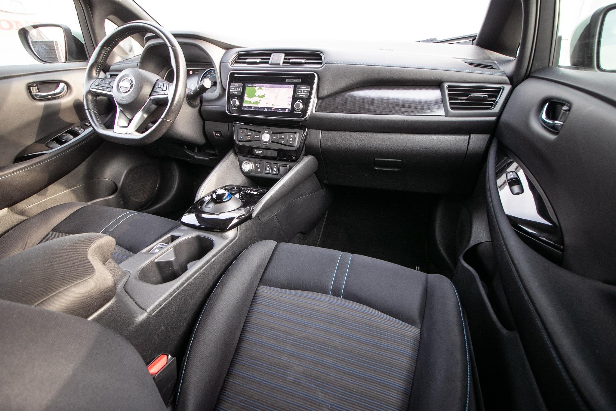 Nissan LEAF 2.ZERO EDITION 40 kWh - SOH 87% | Stoelverw. | A, Stof, Gebruikt, 150 pk, 87 %